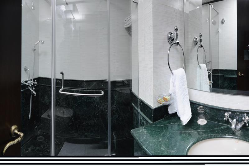 Hotel Diplomat Residency - 4