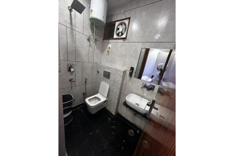 Hotel Blue Diamond - 5