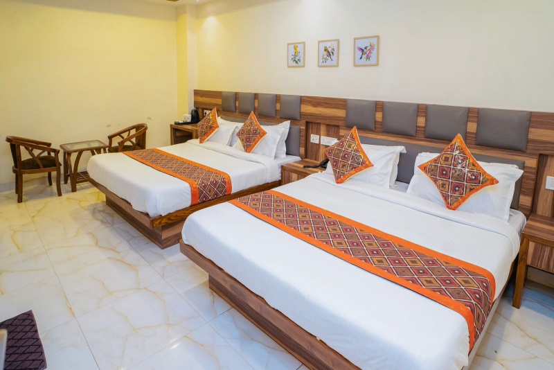 Hotel Golden Oasis - 5