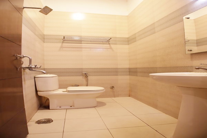 Hotel Golden Wings - 4