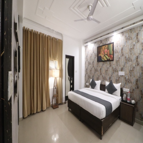 Hotel Stay Villa - 1