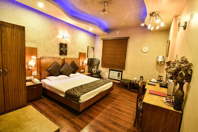 Royal Castle Grand - 4