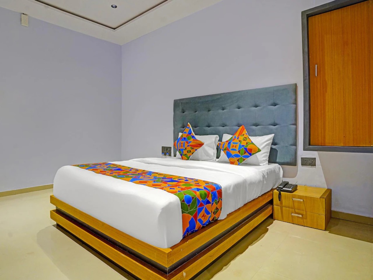 List of hourly Hotels in surat - 1