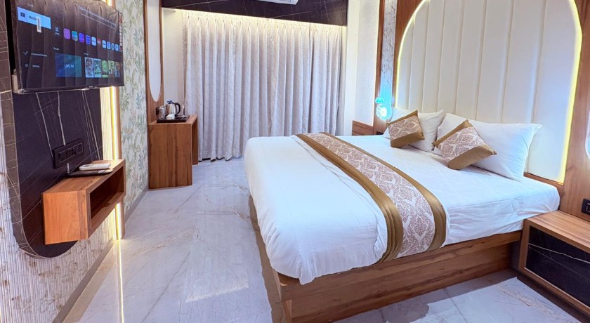 Hotel Sai Nidhi Residency - 2