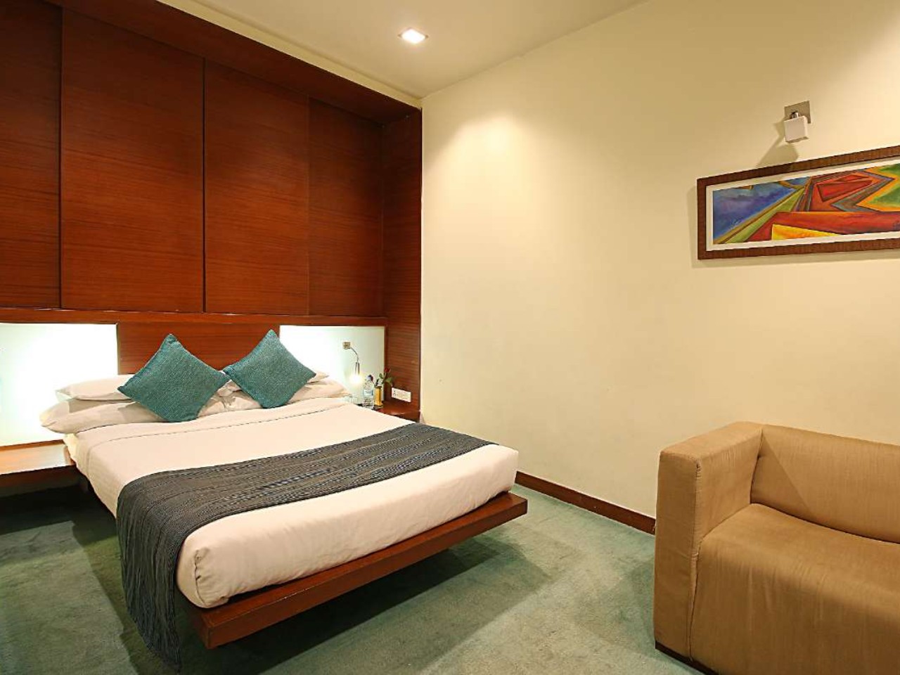 List of hourly Hotels in pune - 1
