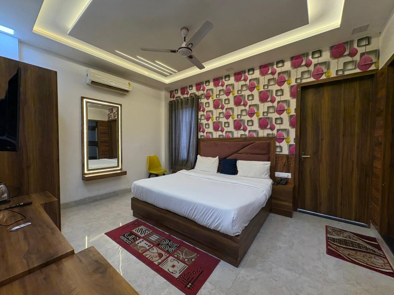 hotels in agra - 1