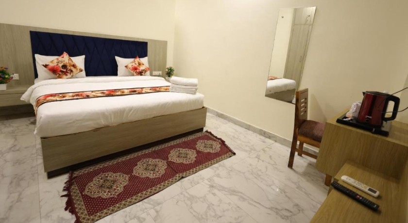 List of hourly Hotels in agra - 2
