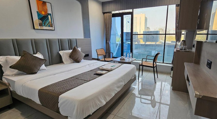 Hotel Urban View - 3