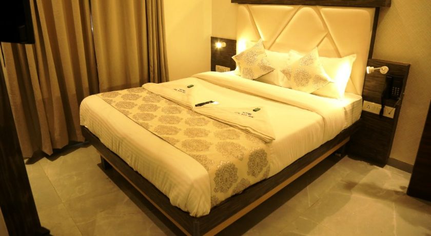 Gold Crest Suites - 3