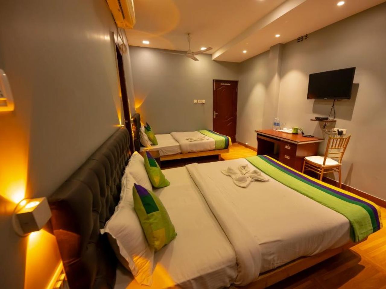 hotels in siliguri - 1