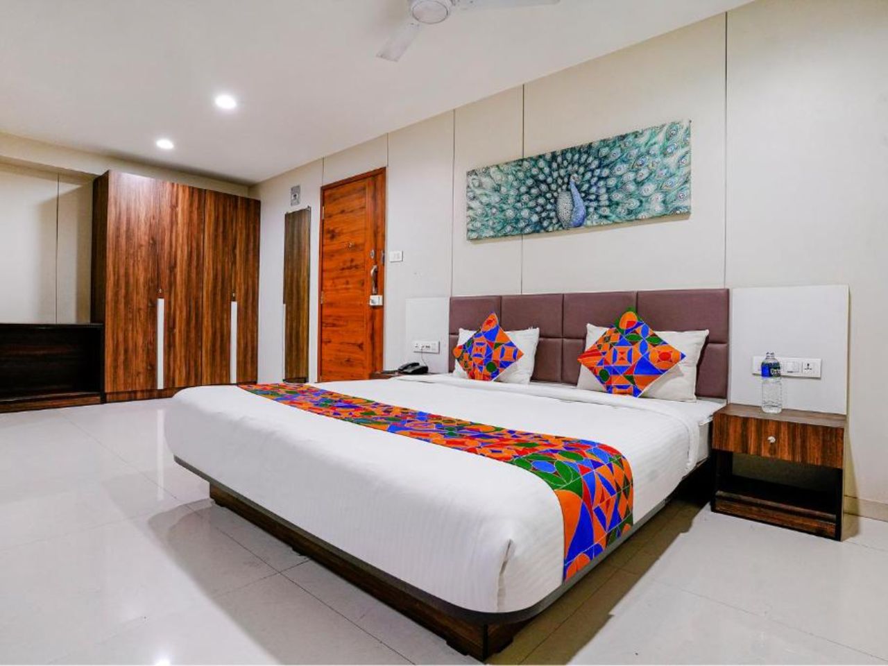 Hotel Santeria Inn - 1