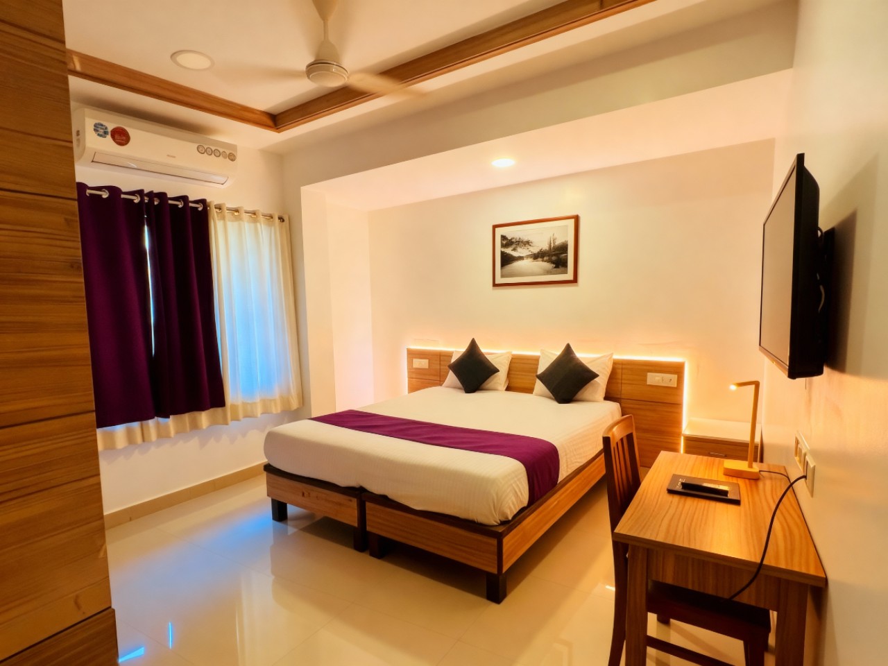 Starlight Hotel OMR-Thoraipakkam - 1