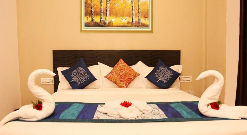 Devdarshan Hotel - 4