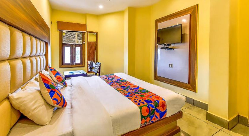 Hotel Holy Basil By Pillarstay - 2