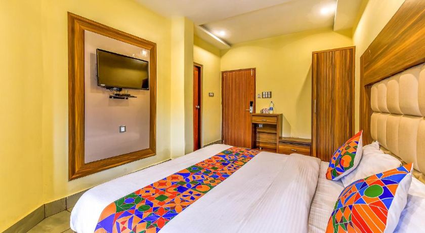 Hotel Holy Basil By Pillarstay - 3