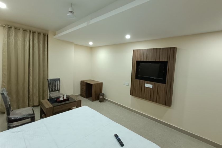 hotels in jalandhar - 4