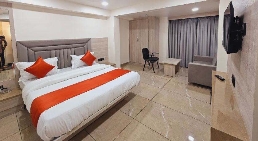 hotels in ahmedabad - 3