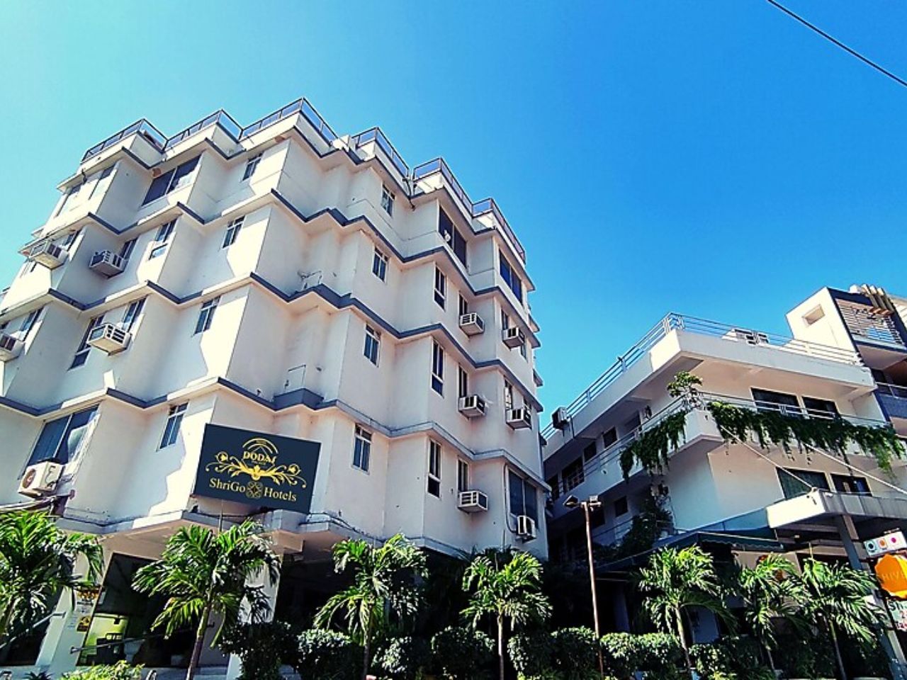 Foxoso Fiori Hotel - 1