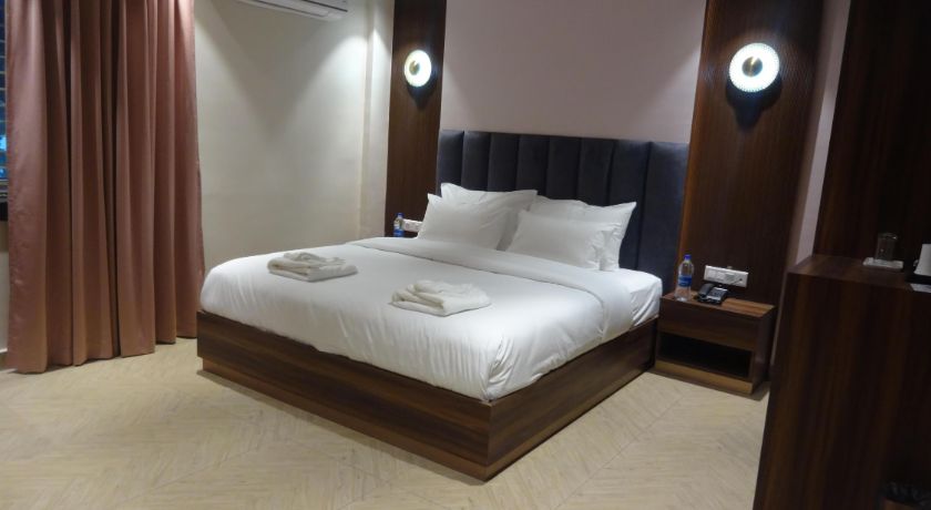 Hotel Lal Qila , KIIT SQUARE - 2