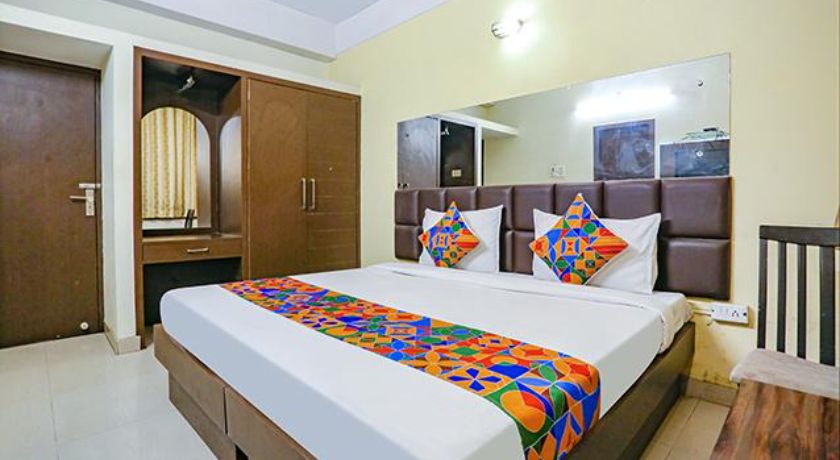Hotel Tirupati Galaxy - 2