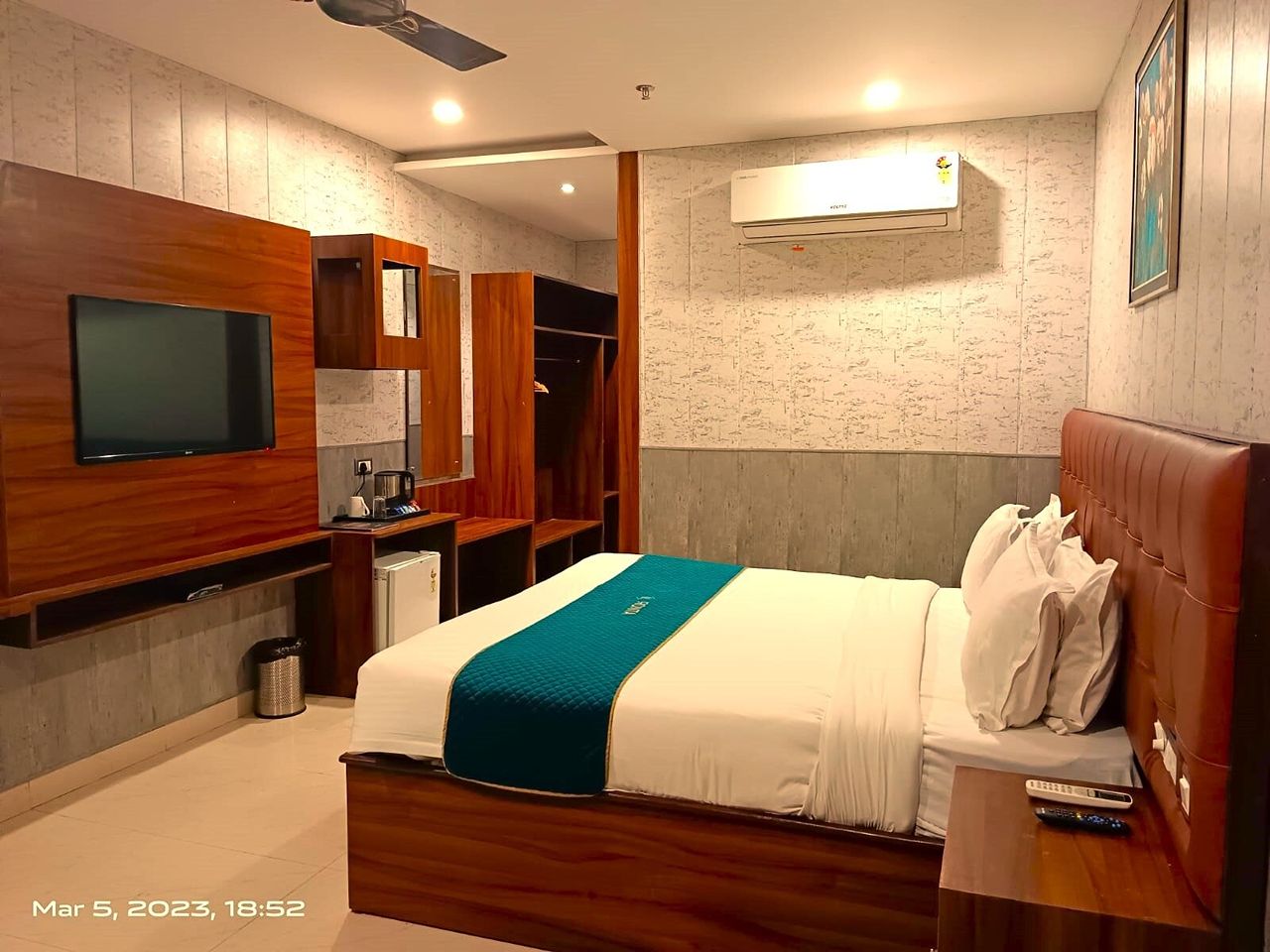 Hotel Midtown Grand - 1