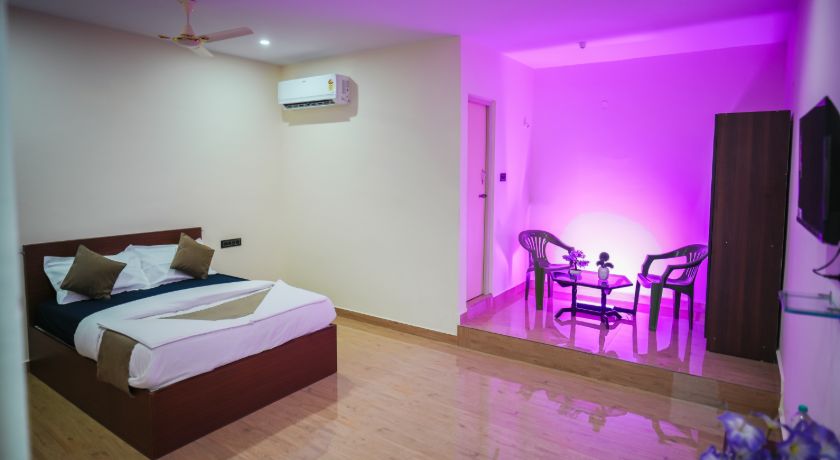 Rose Garden Lodge - 3