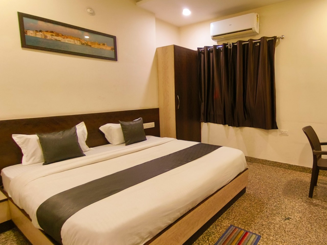 Hotel Kotra Haveli - 1