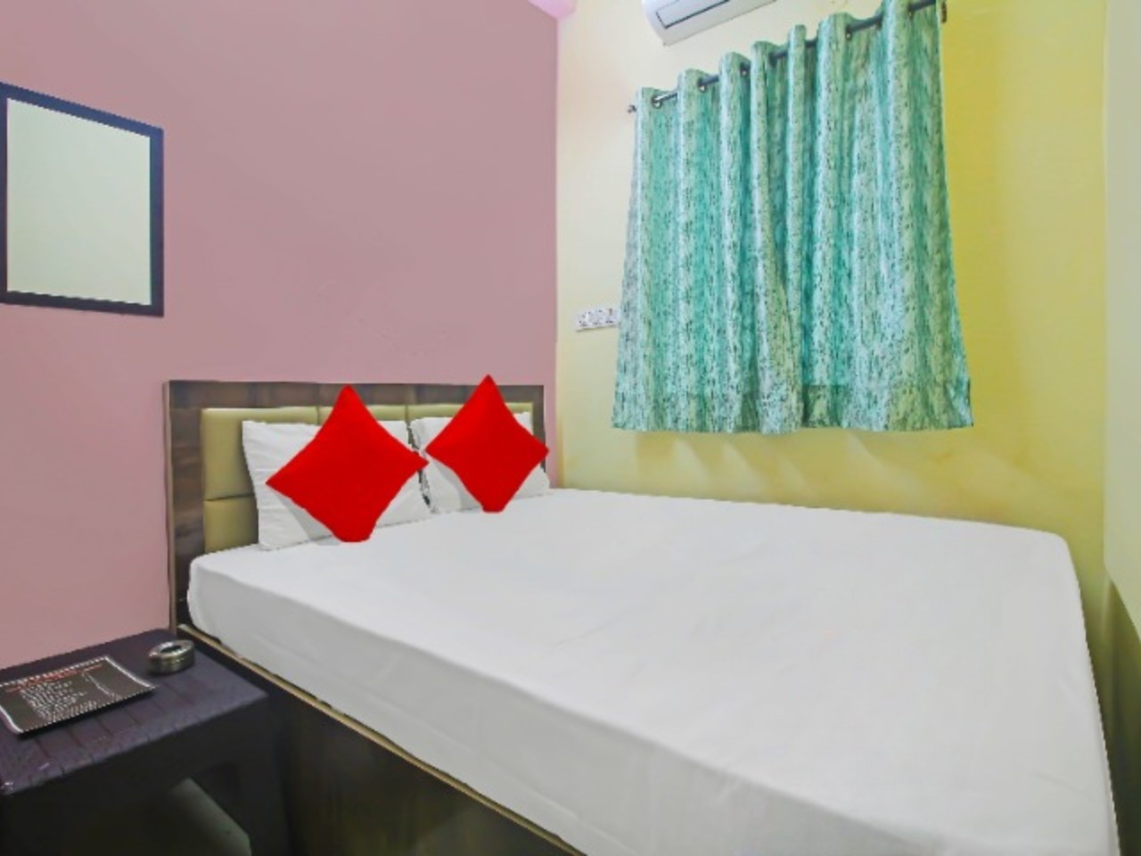 Hotel Airport KK - 1