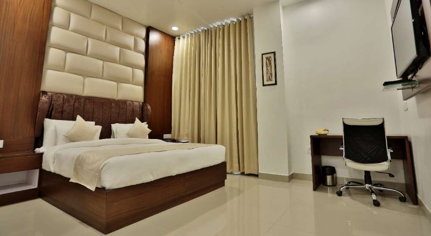 hotels in faridabad - 3