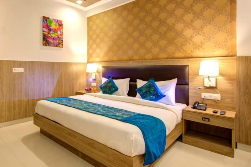 Hotel Elevate Delhi Airport - 2