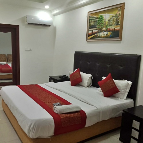 Hotel Moon Residency