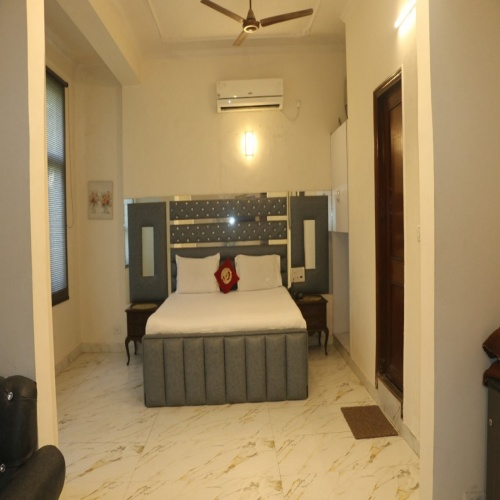 Hotel Swisston Palace